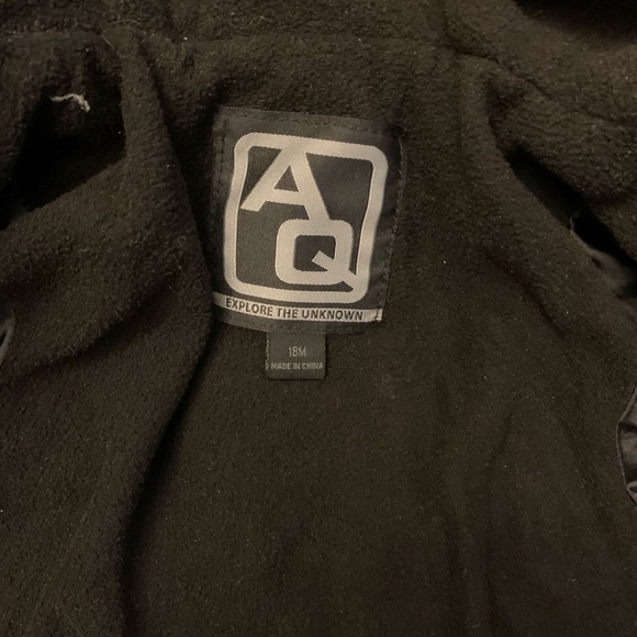 Jacket - Picture 4 of 4